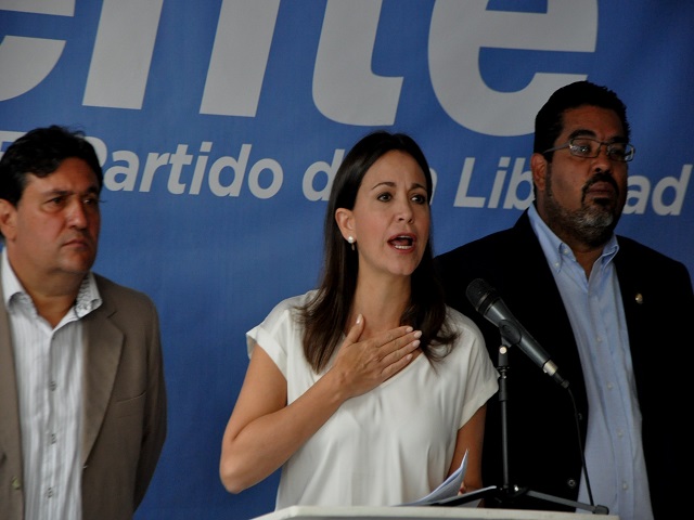 Machado rechaza acuerdos de la MUD con el Gobierno para el diálogo 10