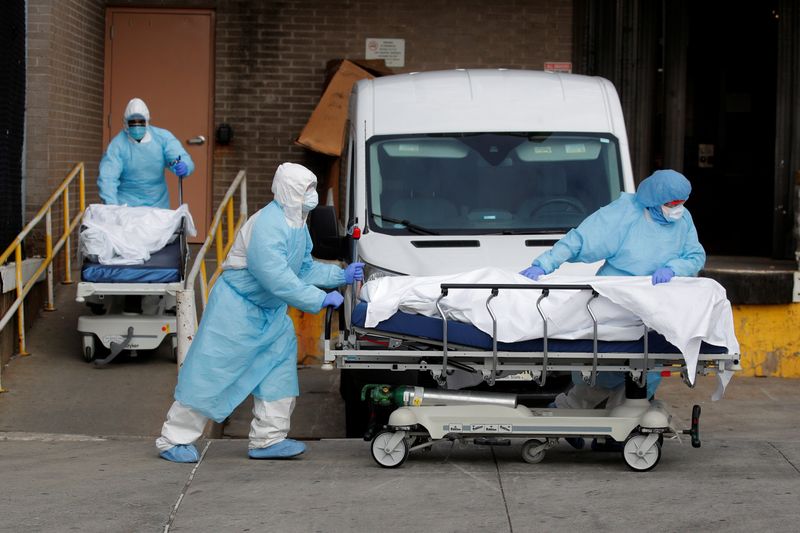 Denuncian la muerte de 11 personas por coronavirus en el Domingo Luciani en las últimas 24 horas 4