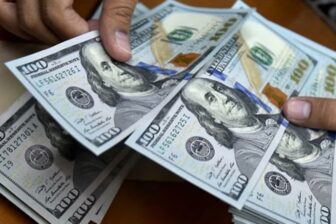 El dólar paralelo continúa subiendo sin freno y se acerca peligrosamente a los Bs. 2.500.000 1