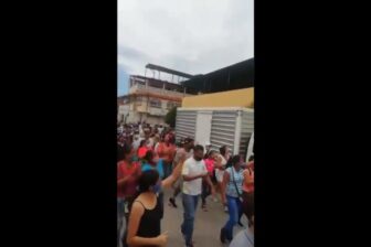En Aragua salen a las calles a reclamar agua, luz, gasolina y libertad (video) 1