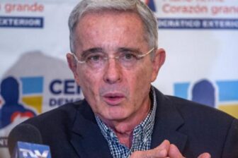 Jueza deberá definir la libertad del ex senador Uribe 1