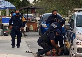 Madre de salvadoreña muerta a manos de policías mexicanos pide justicia 1