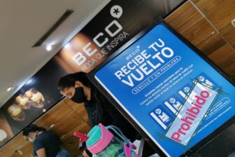 “Condicionan al consumidor”: régimen prohibió a Beco entregar vales dolarizados como vuelto 1