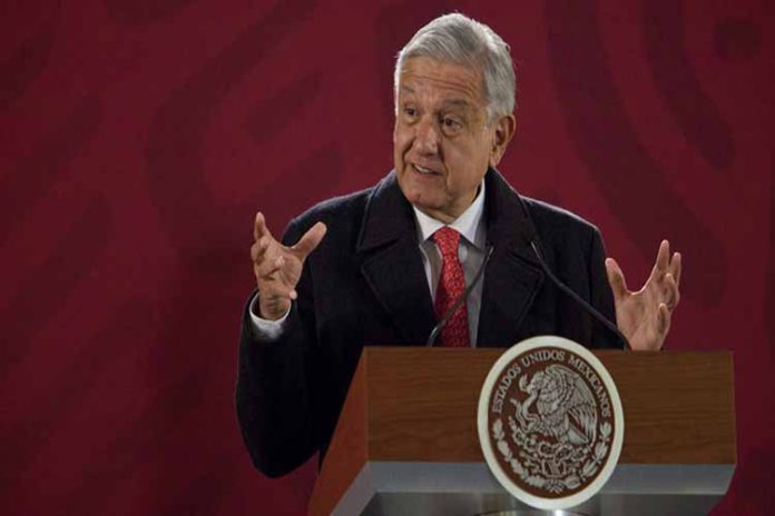 Presidente de México espera concluir la vacunación anticovid en octubre 3