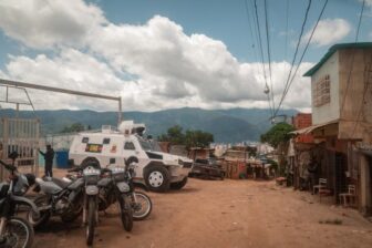 Mantienen los 34 puntos de control en la Cota 905 de Caracas como parte del operativo para encontrar al “Koki” 1